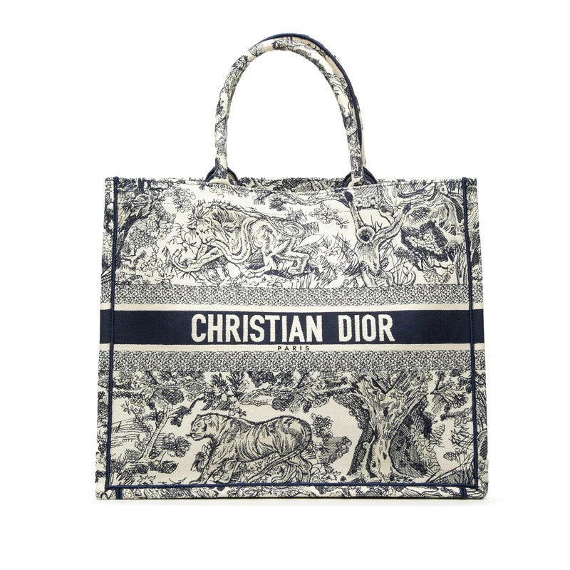 Où sont fabriqués les sacs de luxe Louis Vuitton Chanel Hermès – guide Maison Avaia
