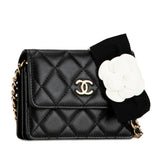 Sac Chanel Matelassé Coco Mark Camellia Mini occasion état parfait – édition florale rare certifiée Avaia