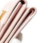 Portefeuille Compact Louis Vuitton Lockmini en Cuir Rose Poudré Avaia