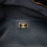 Sac Chanel Coco Neige Bowling Bag occasion état parfait – édition hivernale rare certifiée Avaia