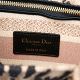 Sac Lady Dior Tie-Dye Broderie Medium occasion état parfait – édition artistique rare certifiée Avaia