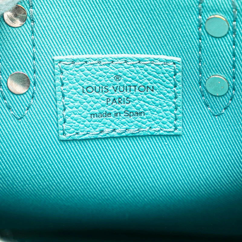 Louis Vuitton — Date code & puce électronique
